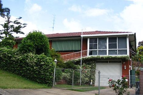 4 Pine Cres, Coniston, NSW 2500