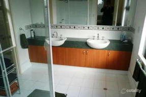 Property photo of 37 San Marco Quays Halls Head WA 6210