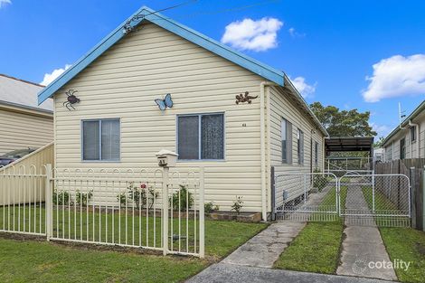 41 Oakland Ave, The Entrance, NSW 2261