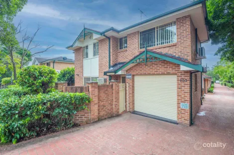 Property photo of 1/163 Targo Road Girraween NSW 2145