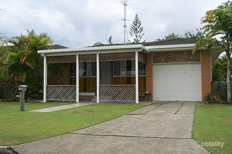 6 Merauke Ave, Palm Beach, QLD 4221