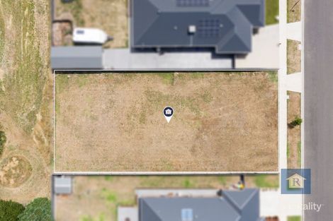 9 Golden Cl, Elliminyt, VIC 3250