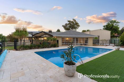 3 Godwin St, Lesmurdie, WA 6076