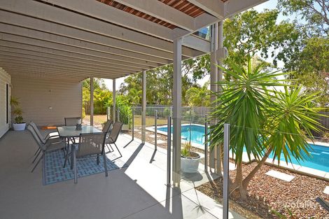 Property photo of 30 Foreshore Drive Urangan QLD 4655
