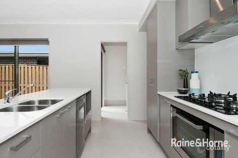 Property photo of 23 Vargon Circuit Holmview QLD 4207