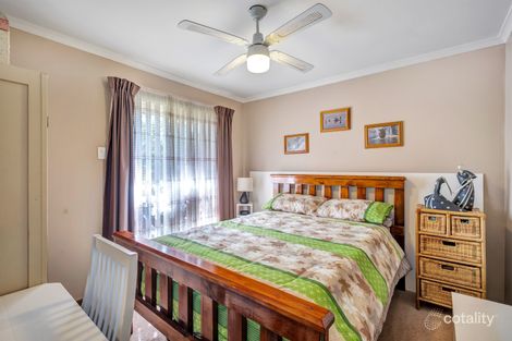 Property photo of 4 Windsor Court Morphett Vale SA 5162