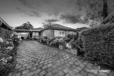 Property photo of 13 Bletchley Place Kealba VIC 3021