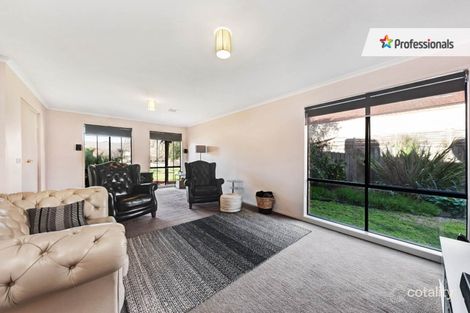 Property photo of 8 Havana Rise Werribee VIC 3030