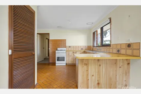 Property photo of 6 Roslyn Avenue Rye VIC 3941