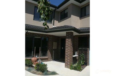 Property photo of 2 Hillside Crescent Blackburn VIC 3130