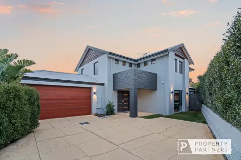 4A BOWER ST, SCARBOROUGH, WA 6019