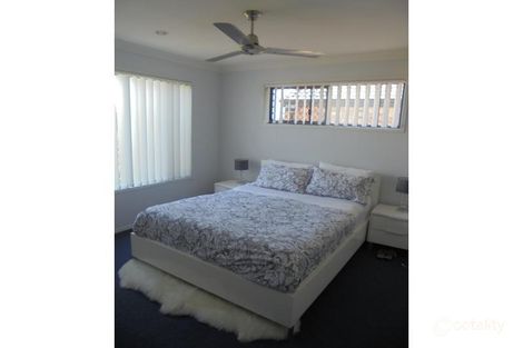 Property photo of 45 Dornoch Crescent Raceview QLD 4305