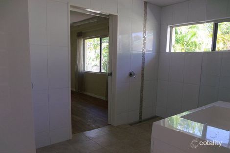 Property photo of 17 Holland Street Wongaling Beach QLD 4852