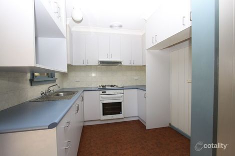 Property photo of 28 Malta Crescent Ashmont NSW 2650