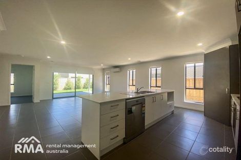 Property photo of 27 Alfred Road Werribee VIC 3030