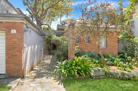11 Eastbank Ave, Collaroy, NSW 2097