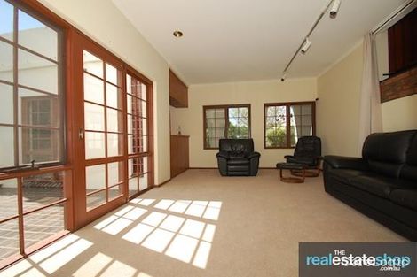 Property photo of 16 Humble Court Kambah ACT 2902