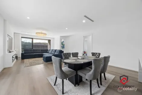 Property photo of 10 Hudspeth Terrace Jacka ACT 2914