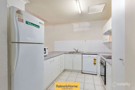 Property photo of 32/10 Lawrence Close Robertson QLD 4109