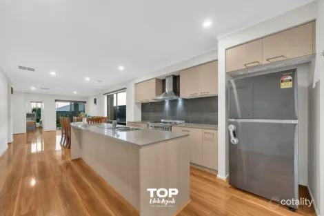 Property photo of 54 Adriatic Circuit Clyde VIC 3978