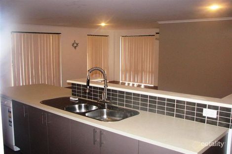 Property photo of 46 Pomera Drive Byford WA 6122