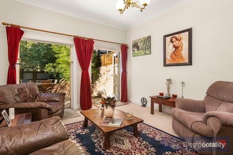 Property photo of 55 Spray Street Elwood VIC 3184