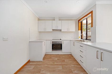 Property photo of 32 Balmoral Road Woodside SA 5244