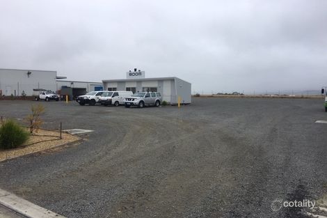 233 Kennedy Dr, Cambridge, TAS 7170