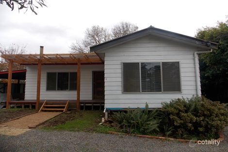 Property photo of 1 Robertson Road Kinglake VIC 3763