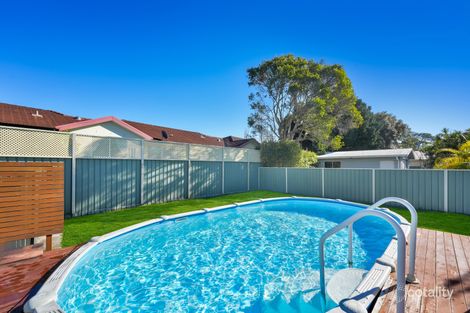 Property photo of 18 Pine Avenue Davistown NSW 2251