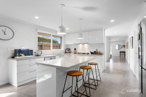 Property photo of 1/11 Robert Street Somerville VIC 3912