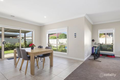 Property photo of 9/1 Stawell Street Romsey VIC 3434