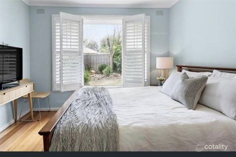 Property photo of 37 York Street Mornington VIC 3931