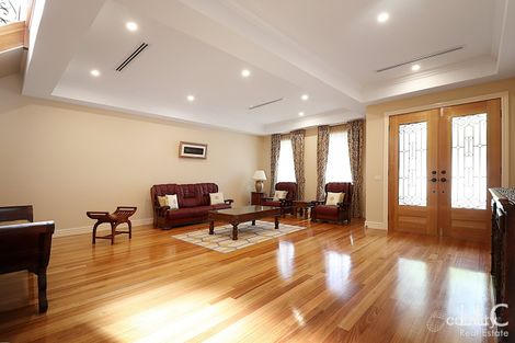 Property photo of 23 Johnson Drive Glen Waverley VIC 3150