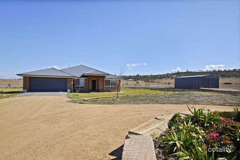 77 Lonsdale Rd, Mount Tabor, QLD 4370