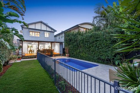 45 Wilfred St, Lota, QLD 4179