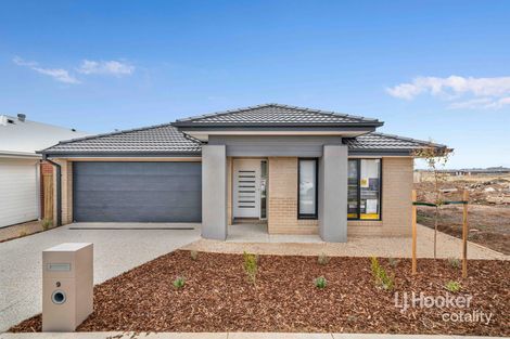 Property photo of 9 Pittsford Road Manor Lakes VIC 3024