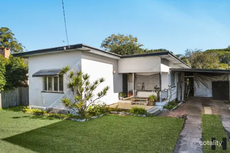 Property photo of 23 Kianawah Road Wynnum West QLD 4178