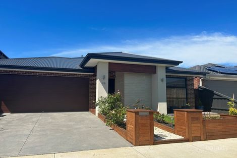 Property photo of 18 Independence Avenue Point Cook VIC 3030