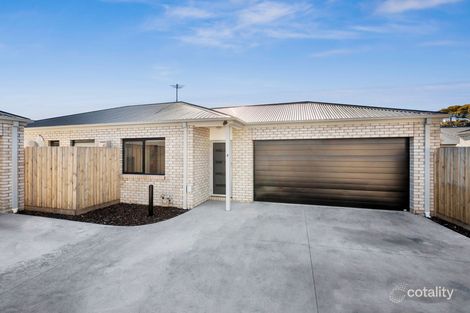 4/3 Lindel St, Newcomb, VIC 3219