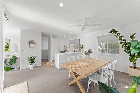 3/11 Advance Pl, Sunrise Beach, QLD 4567