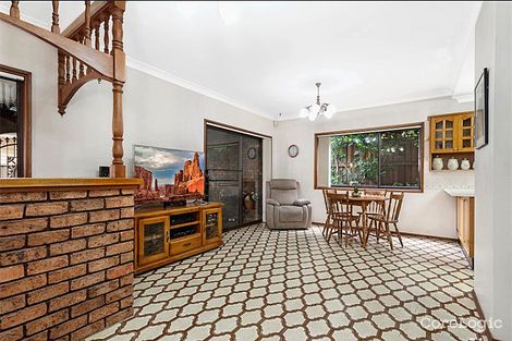 Property photo of 30 Lisa Crescent Castle Hill NSW 2154