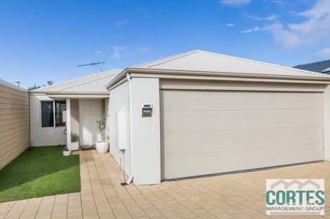 20a Hamilton Rd, Hamilton Hill, WA 6163