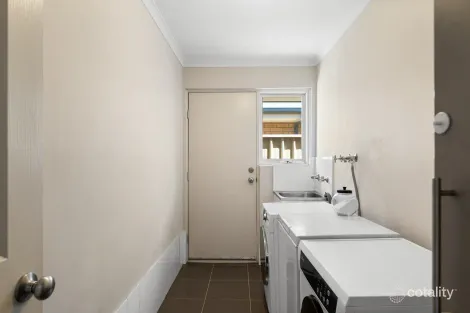 Property photo of 11 Whiteley Street Munno Para SA 5115