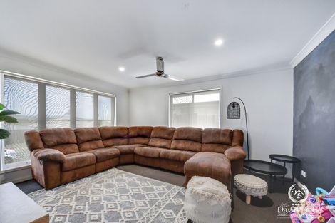 Property photo of 52 Edgeware Road Pimpama QLD 4209