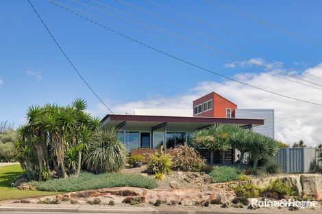 Property photo of 2 Windsong Way Boat Harbour NSW 2316