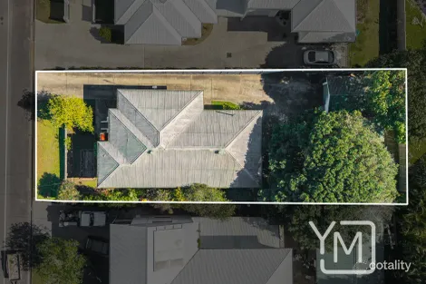 Property photo of 7 Park Street Caloundra QLD 4551