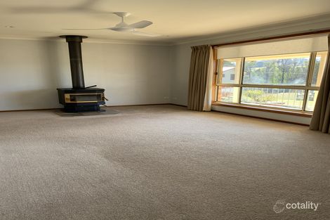 Property photo of 8 Royden Close Batlow NSW 2730