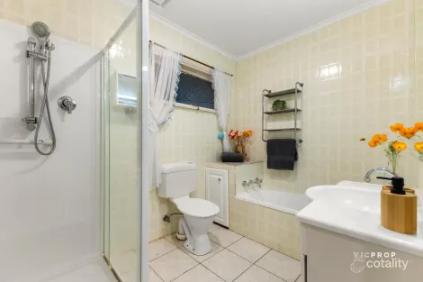 Property photo of 19 Pinewood Avenue Ringwood East VIC 3135
