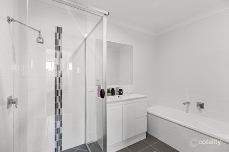 Property photo of 2/13 Minnett Street Glenvale QLD 4350